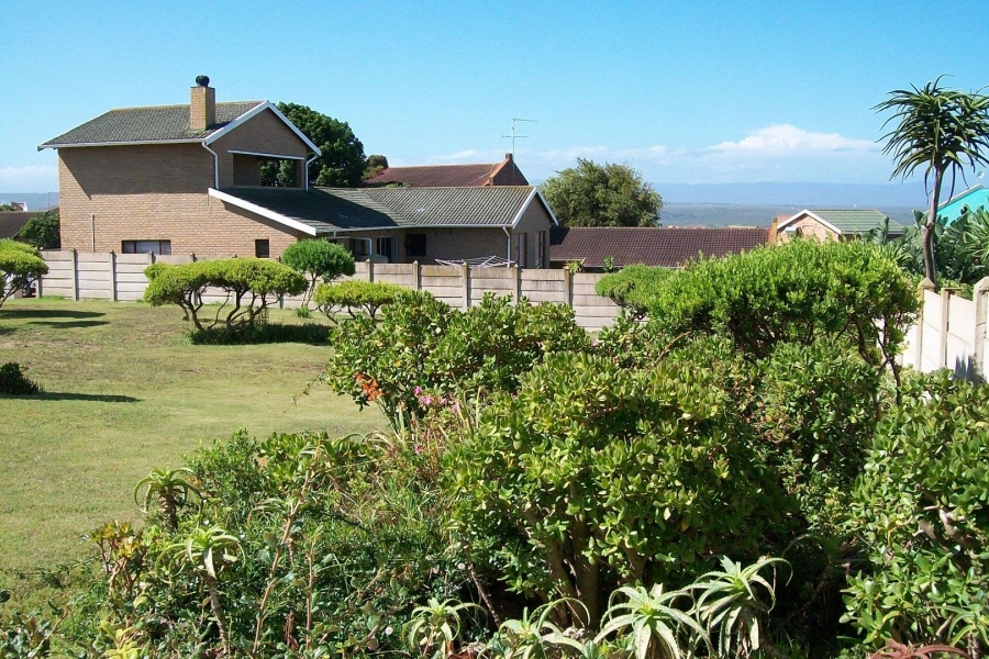 0 Bedroom Property for Sale in Wavecrest Eastern Cape